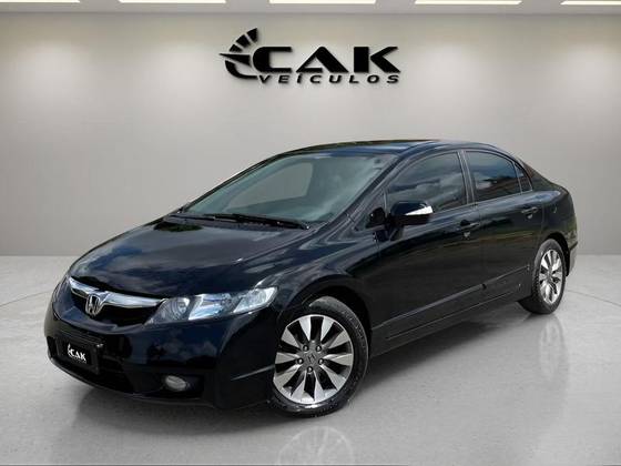 HONDA CIVIC 1.8 LXL 16V FLEX 4P AUTOMÁTICO HONDA CIVIC 1.8 LXL 16V FLEX 4P AUTOMÁTICO